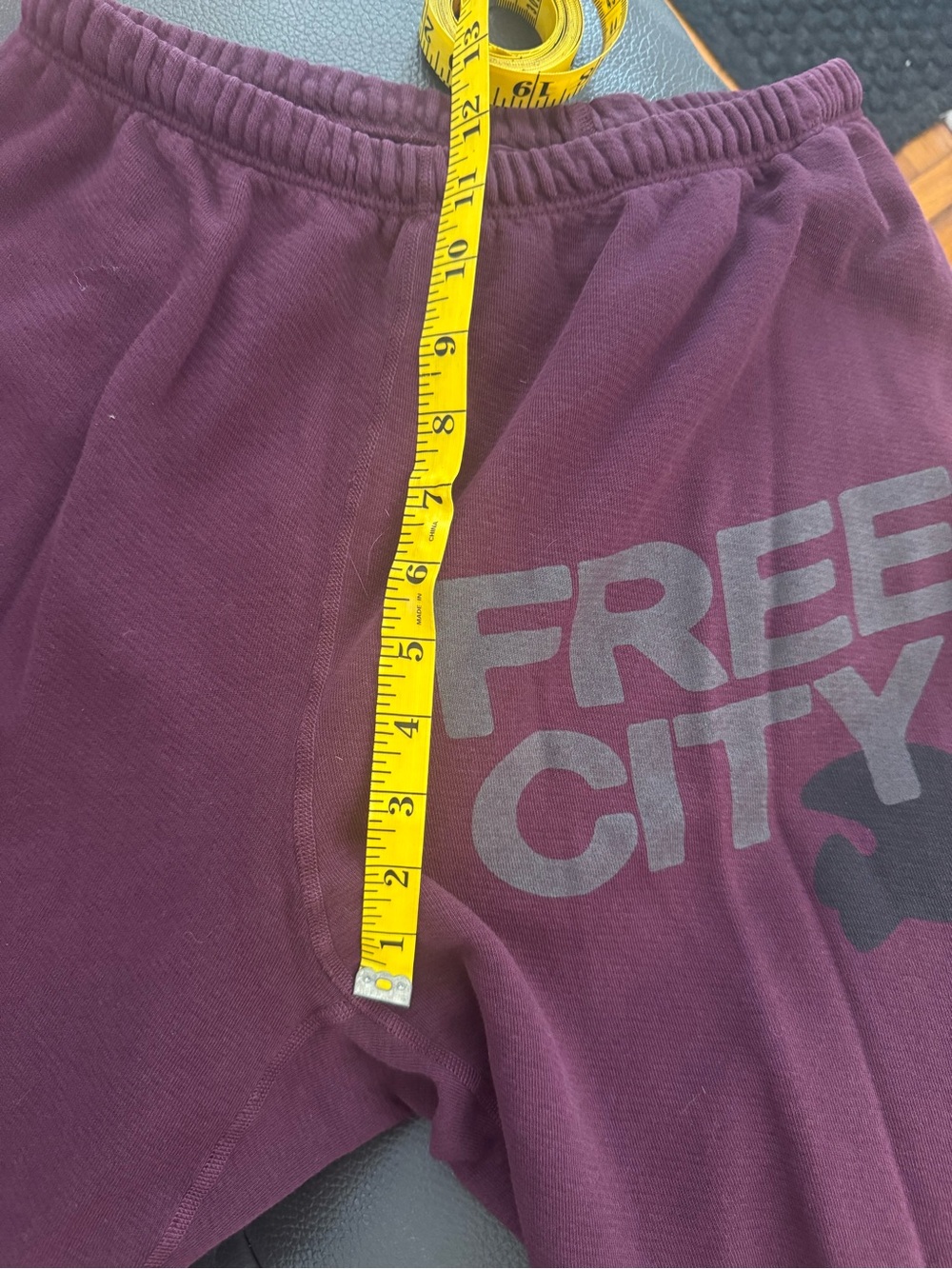 Free City Jogger Sweatpants Burgundy - Picture 9 of 9